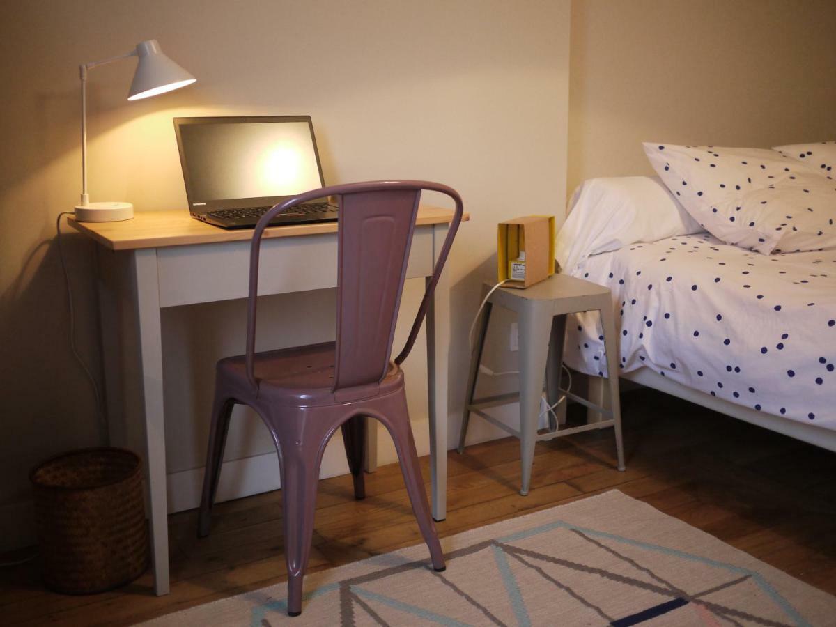 Chambre D'hôte Parisienne Couette-café *